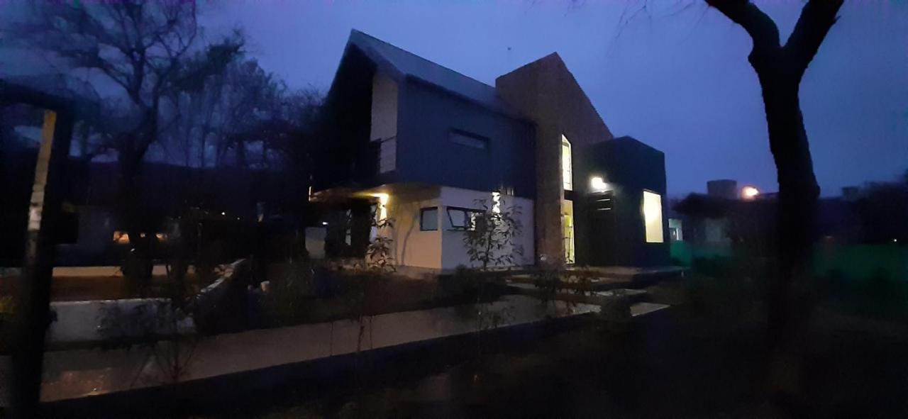Laurentino Loft & Home Villa General Belgrano Buitenkant foto